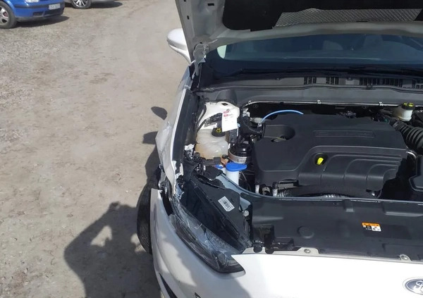 Ford Mondeo cena 41900 przebieg: 126000, rok produkcji 2017 z Pszów małe 529
